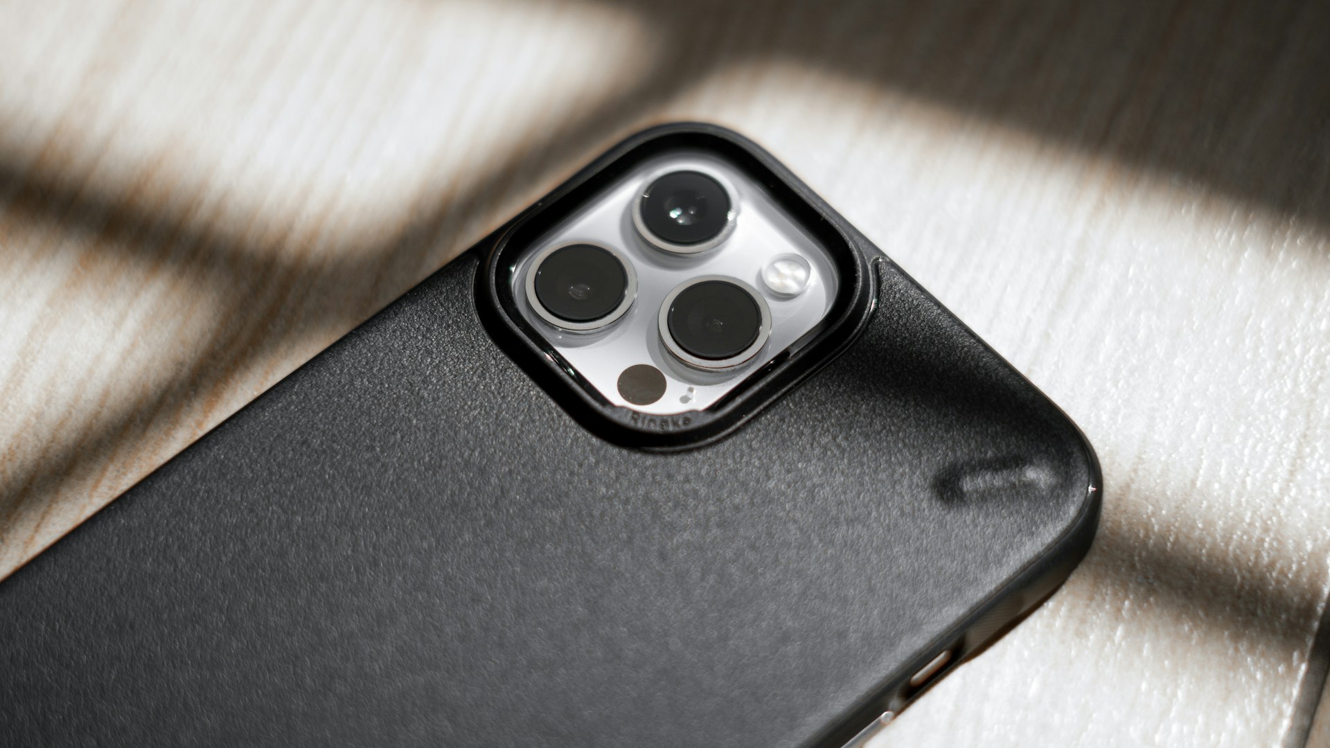 iPhone 16 Pro hoesjes